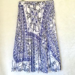 H&M Pleated Blue/White Print Skirt